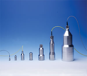 ファイバーコリメーター　調節可能・回折限界　Micro Laser Systems